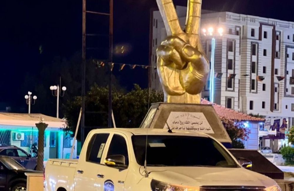 97a40315 c2d5 4128 8d4b a4f67fce5637 87a41443