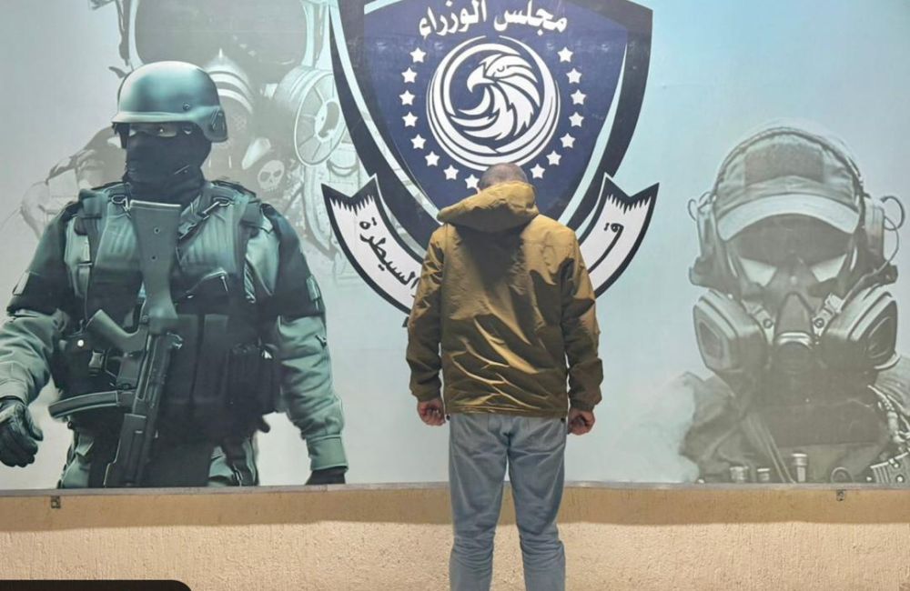 2e37fb82 aa18 41cc a9f5 f68dab9736e7 9ba7b939