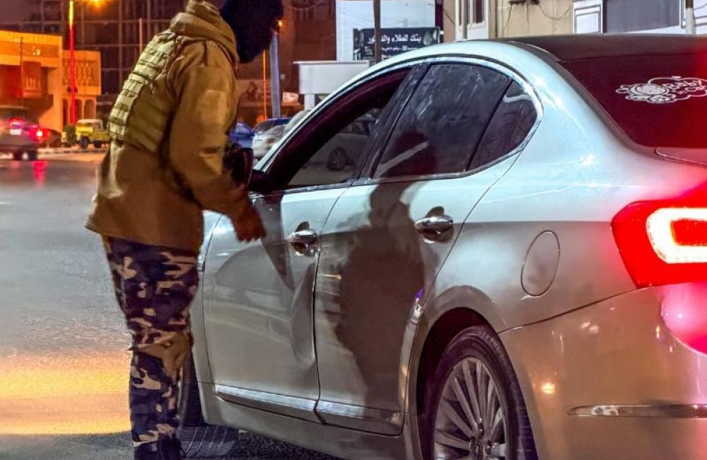 f1d2beea c1a3 4baa a295 61174b8cde53 dee4b2c3